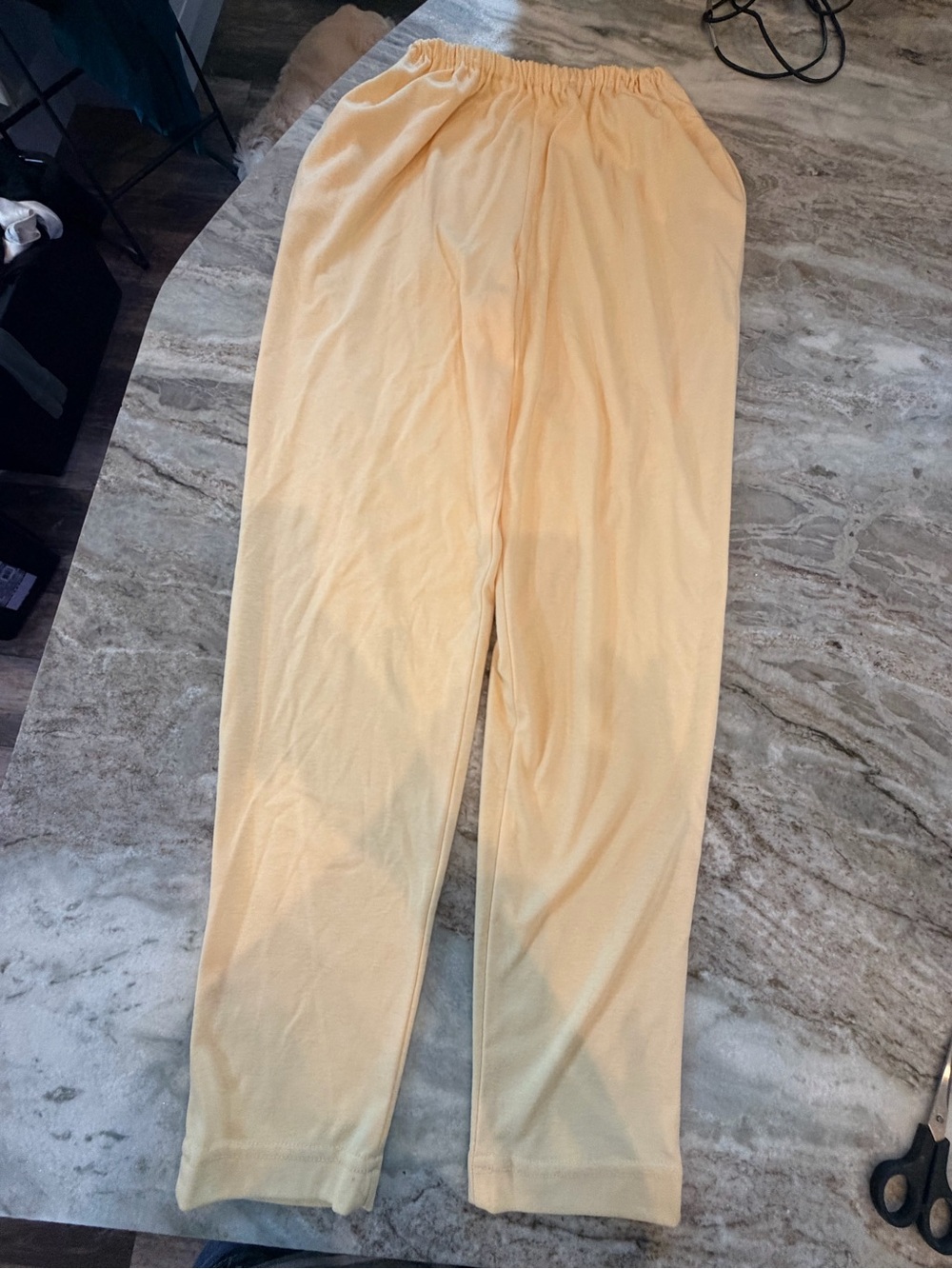 Links Butter Yellow Pull On Pants Free Size Elastic Waist Straight Leg